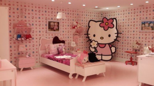Hello Kitty yatak odası